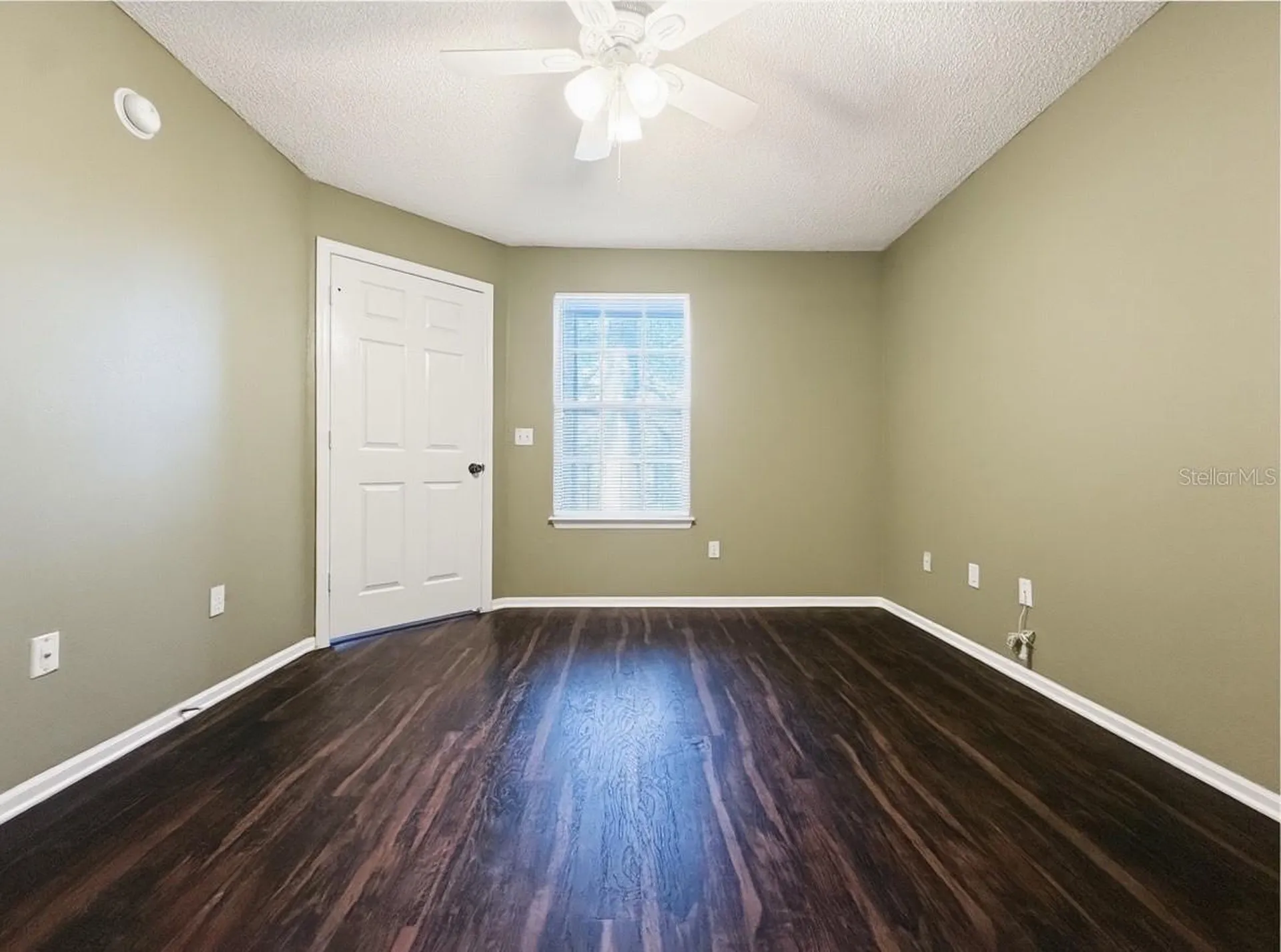 5124 Park Central Drive Orlando FL 32839