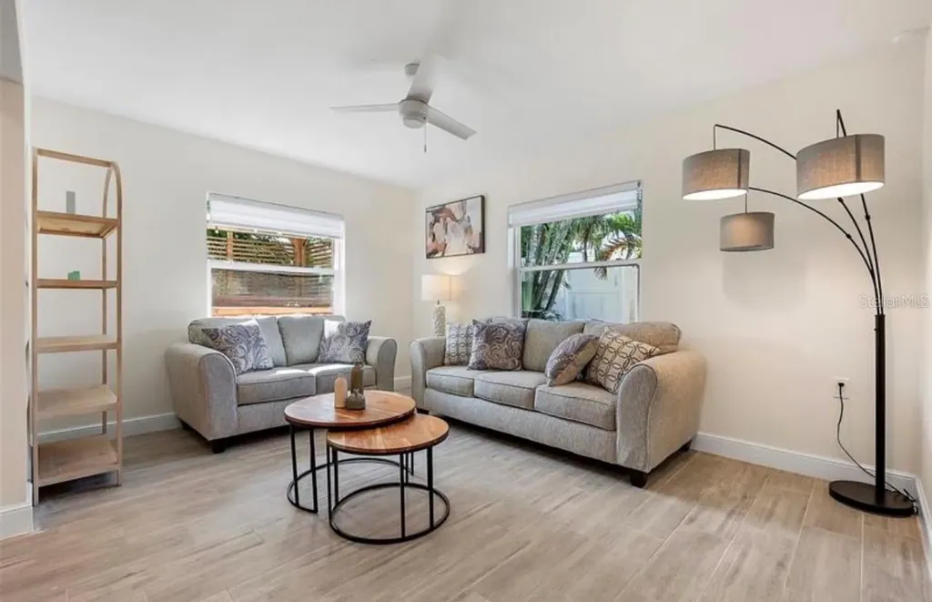 6750 W Flamingo Way S St Petersburg FL 33707