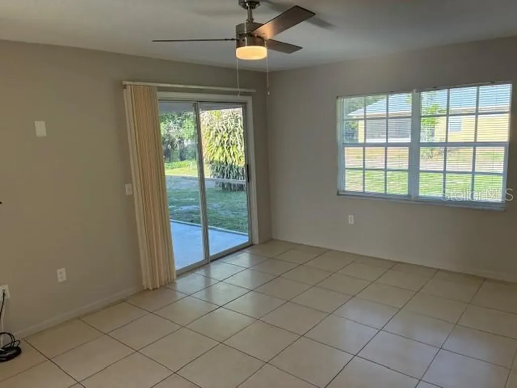 2923 Hopwood Road North Port FL 34287