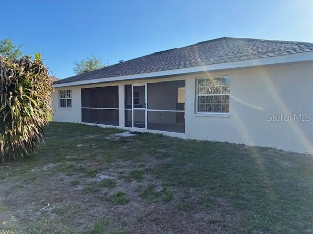2923 Hopwood Road North Port FL 34287