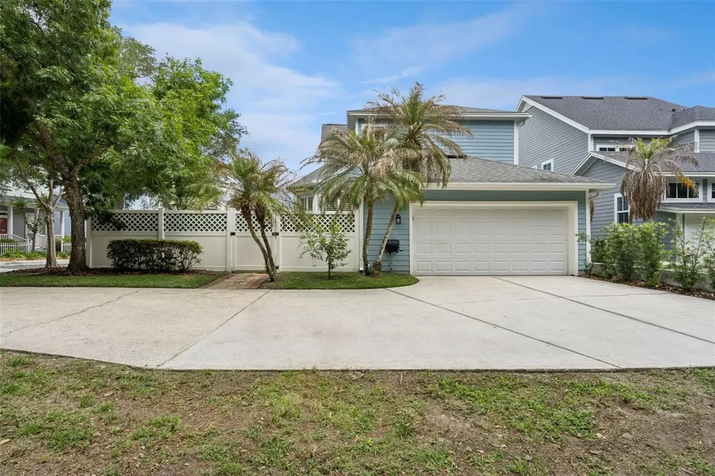 841 Lake Evalyn Drive Kissimmee FL 34747