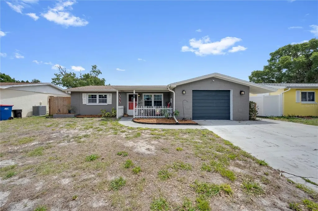 1414 Whitehall Lane Holiday FL 34691