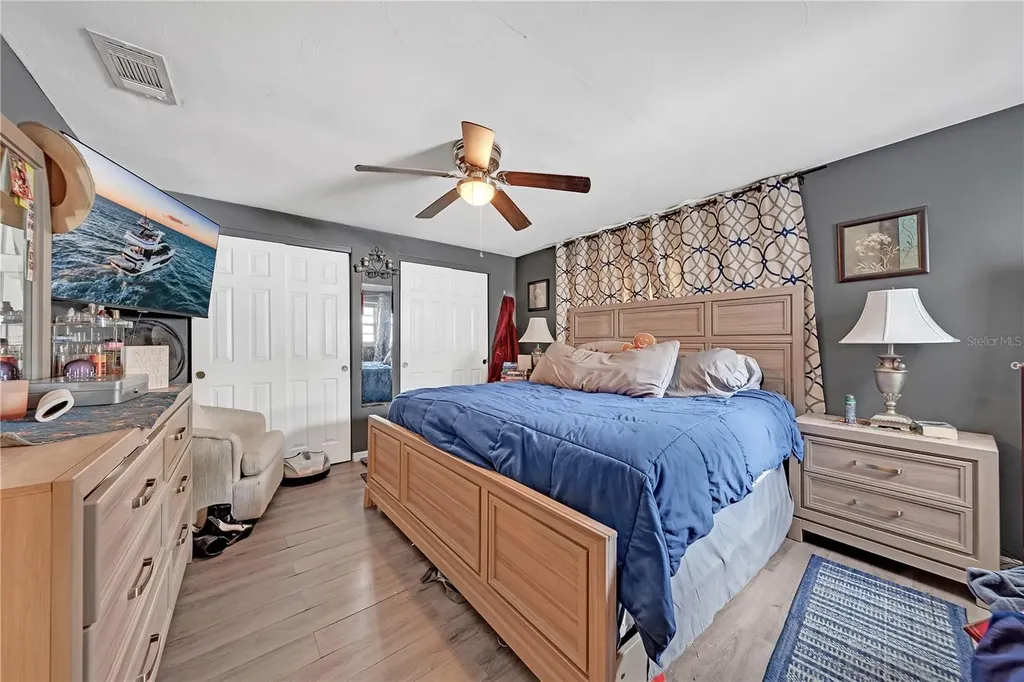 1414 Whitehall Lane Holiday FL 34691