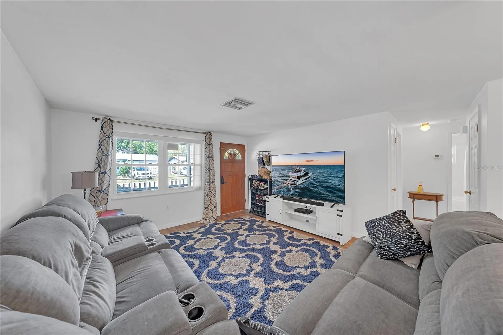 1414 Whitehall Lane Holiday FL 34691