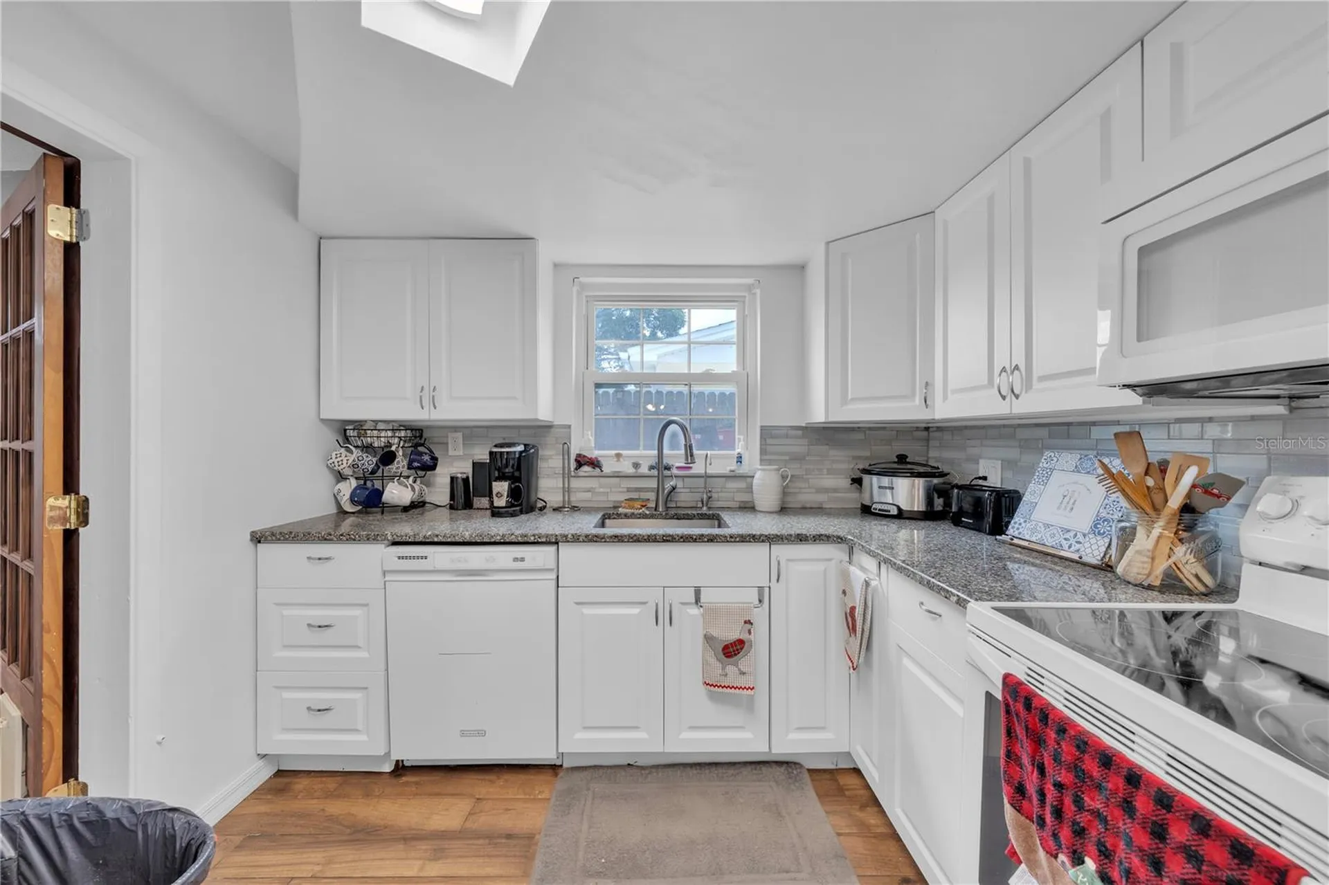 1414 Whitehall Lane Holiday FL 34691