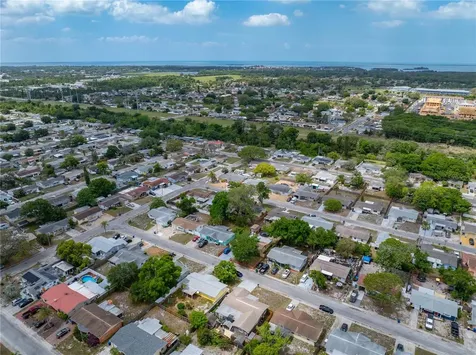 1414 Whitehall Lane Holiday FL 34691