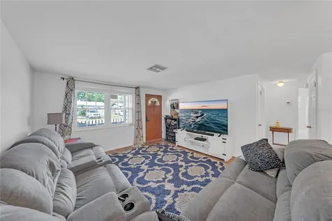1414 Whitehall Lane Holiday FL 34691