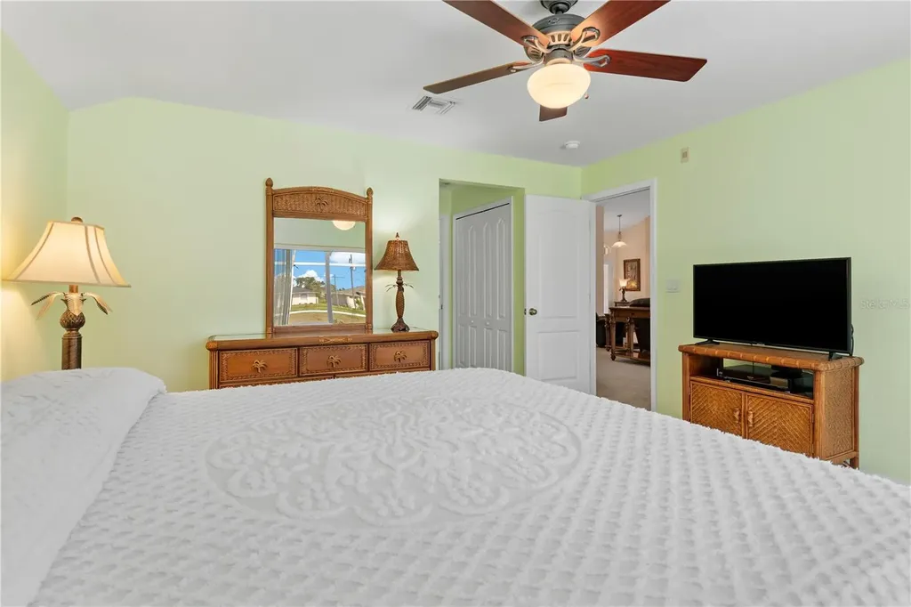 176 Mariner Lane Rotonda West FL 33947
