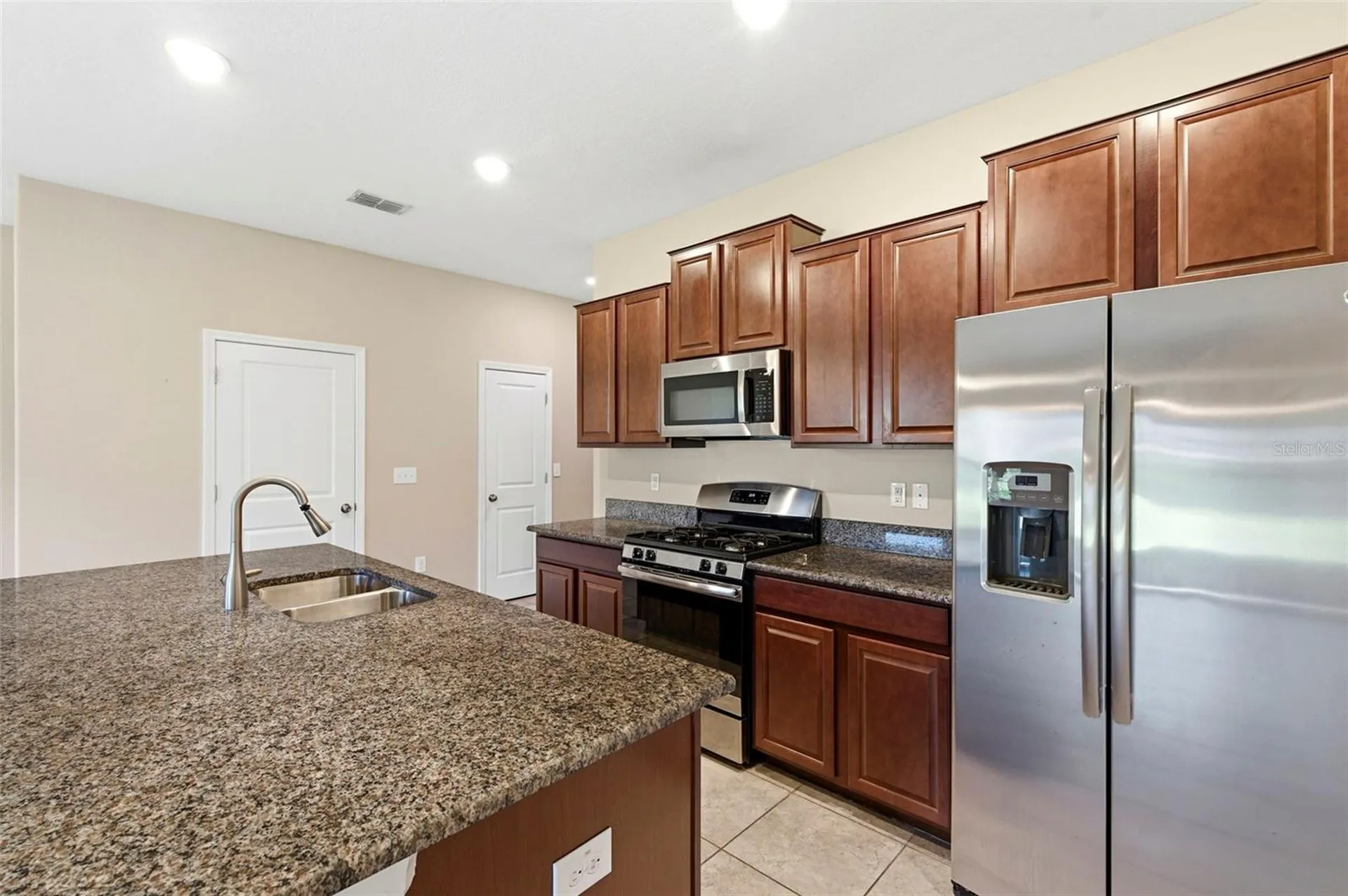 16948 Storyline Drive Land O Lakes FL 34638