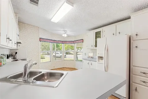 6002 Grand Oaks Drive SE Winter Haven FL 33884