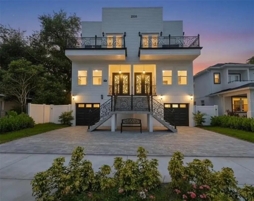 2816 Corrine Street Tampa FL 33605