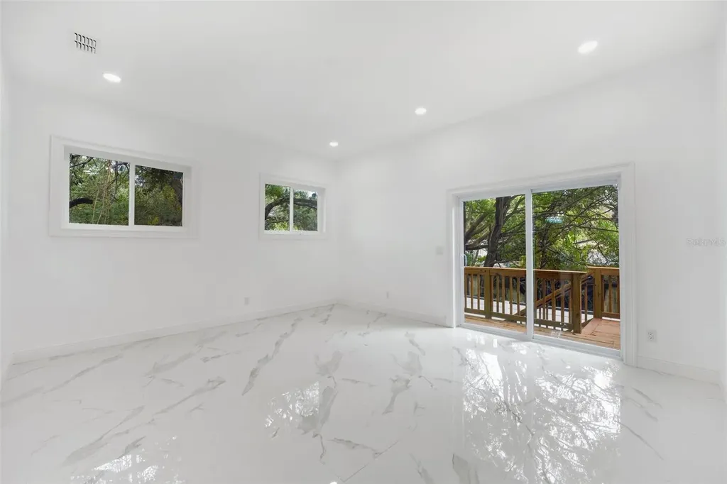2816 Corrine Street Tampa FL 33605