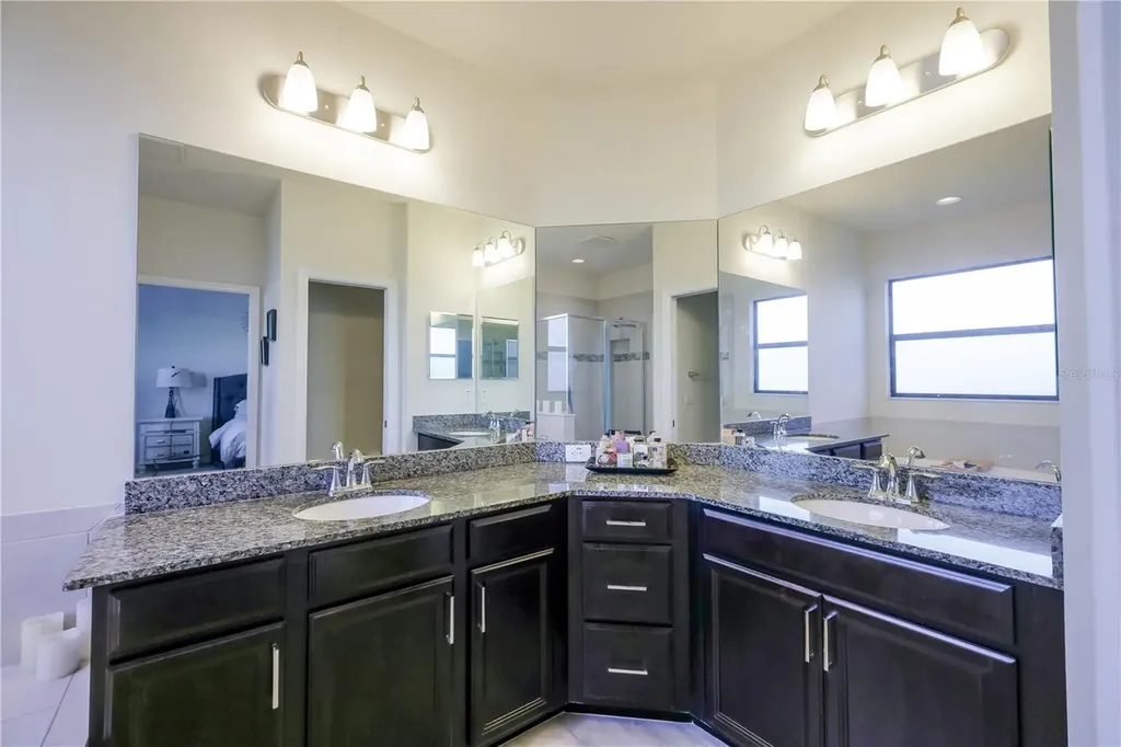 4868 Wandering Way Wesley Chapel FL 33544