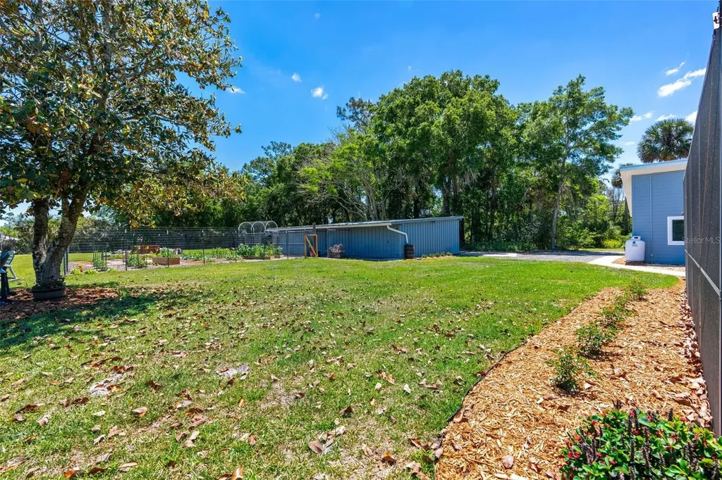 650 Old Mims Road Geneva FL 32732