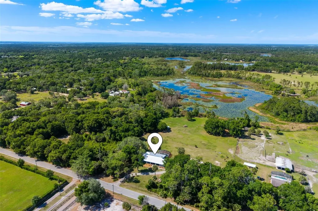 650 Old Mims Road Geneva FL 32732