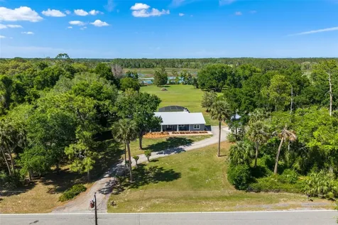 650 Old Mims Road Geneva FL 32732