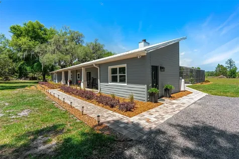 650 Old Mims Road Geneva FL 32732