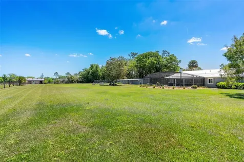 650 Old Mims Road Geneva FL 32732