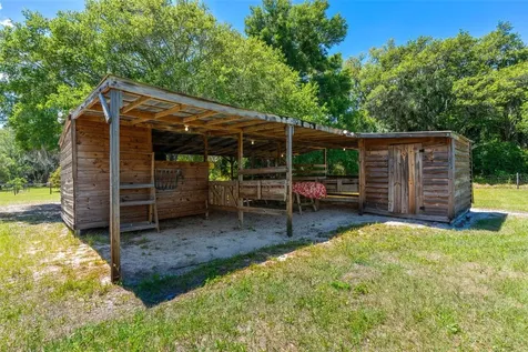 650 Old Mims Road Geneva FL 32732