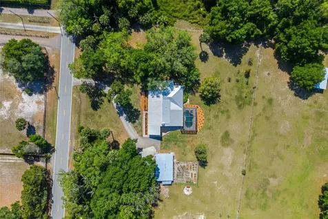 650 Old Mims Road Geneva FL 32732