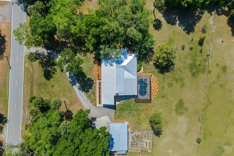 650 Old Mims Road Geneva FL 32732