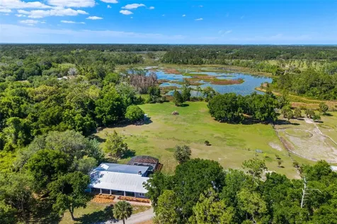 650 Old Mims Road Geneva FL 32732