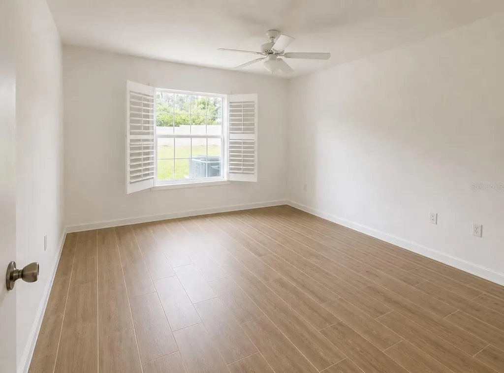 18108 Peregines Perch Place Lutz FL 33558