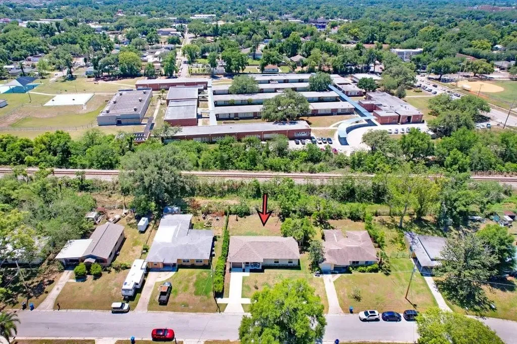 618 Oak Ridge Drive Brandon FL 33510