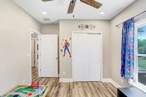 618 Oak Ridge Drive Brandon FL 33510