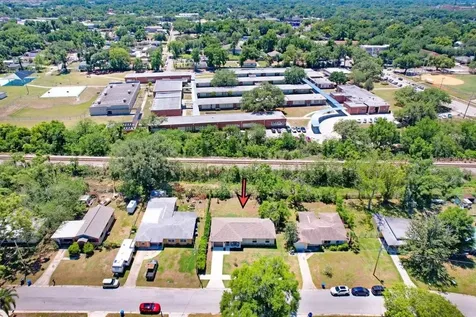 618 Oak Ridge Drive Brandon FL 33510