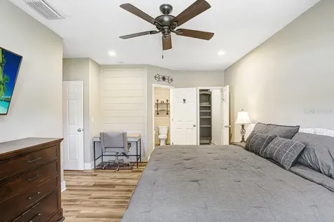 618 Oak Ridge Drive Brandon FL 33510