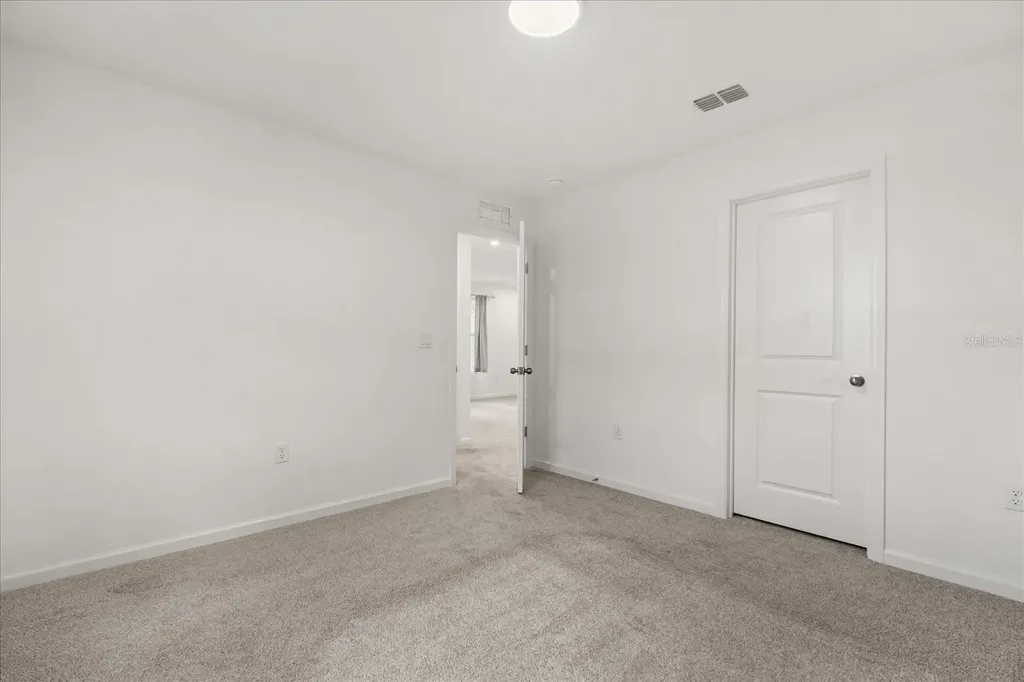 1051 Lakeshore Breeze Place Kissimmee FL 34747