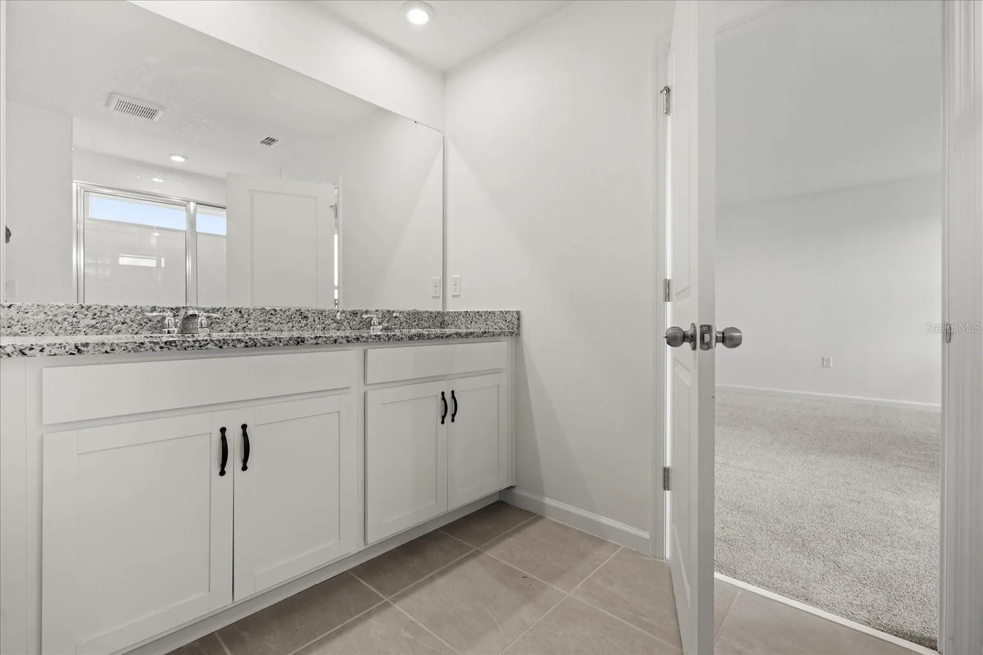 1051 Lakeshore Breeze Place Kissimmee FL 34747