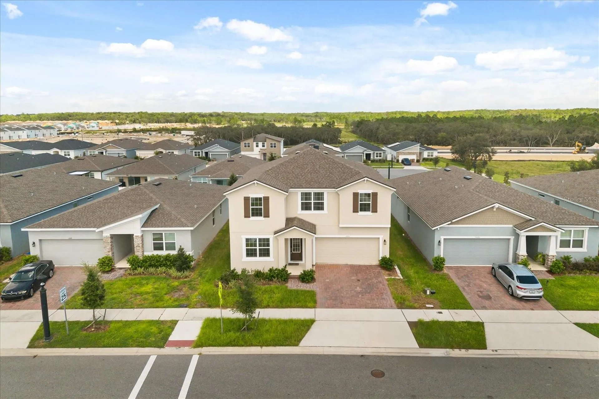 1051 Lakeshore Breeze Place Kissimmee FL 34747