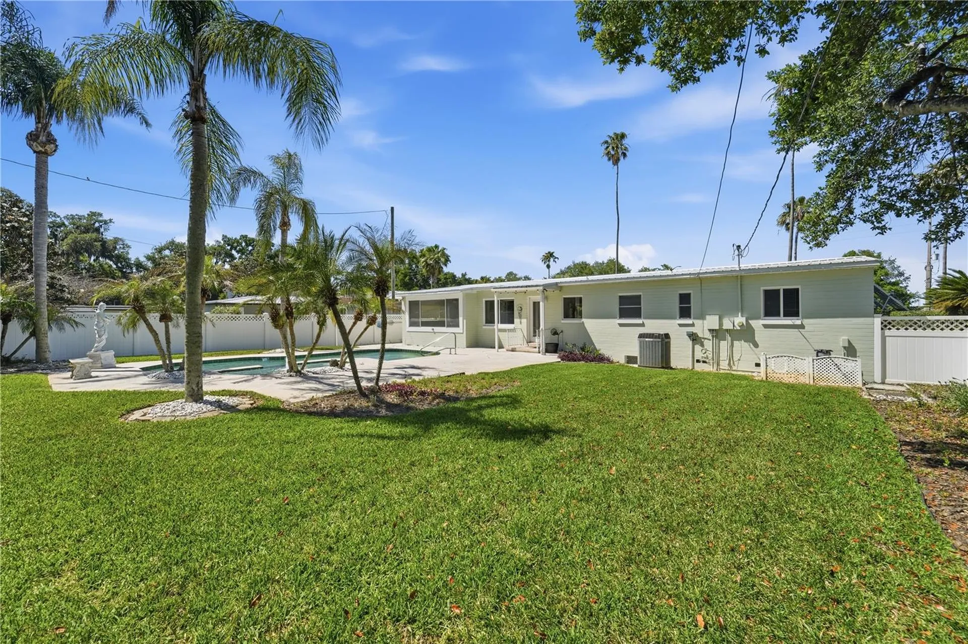 3606 Lake Underhill Road Orlando FL 32803