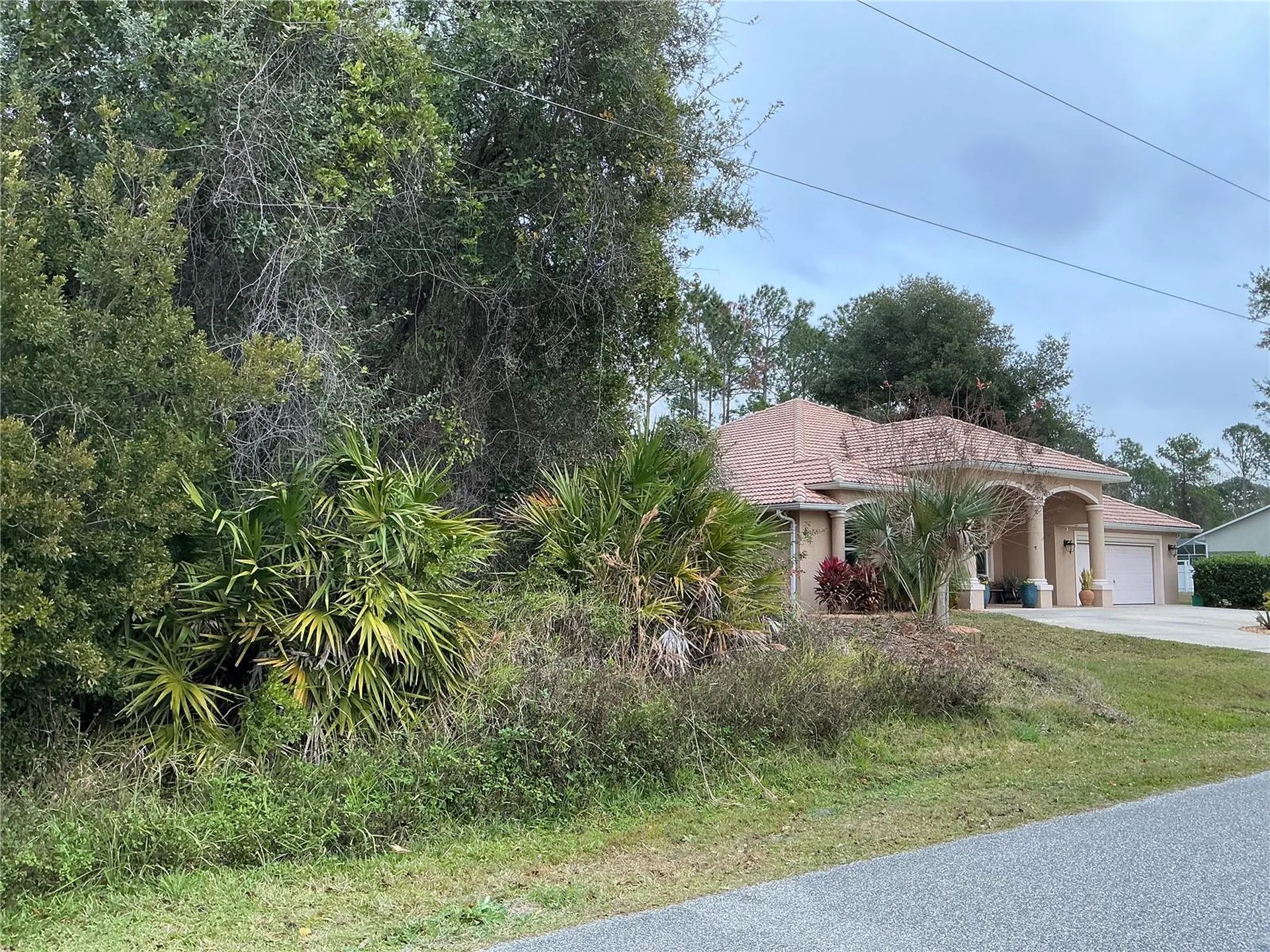 12 Fayy Lane Palm Coast FL 32137