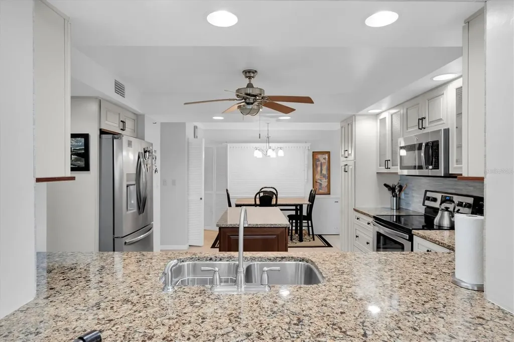 6500 Sunset Way St Pete Beach FL 33706