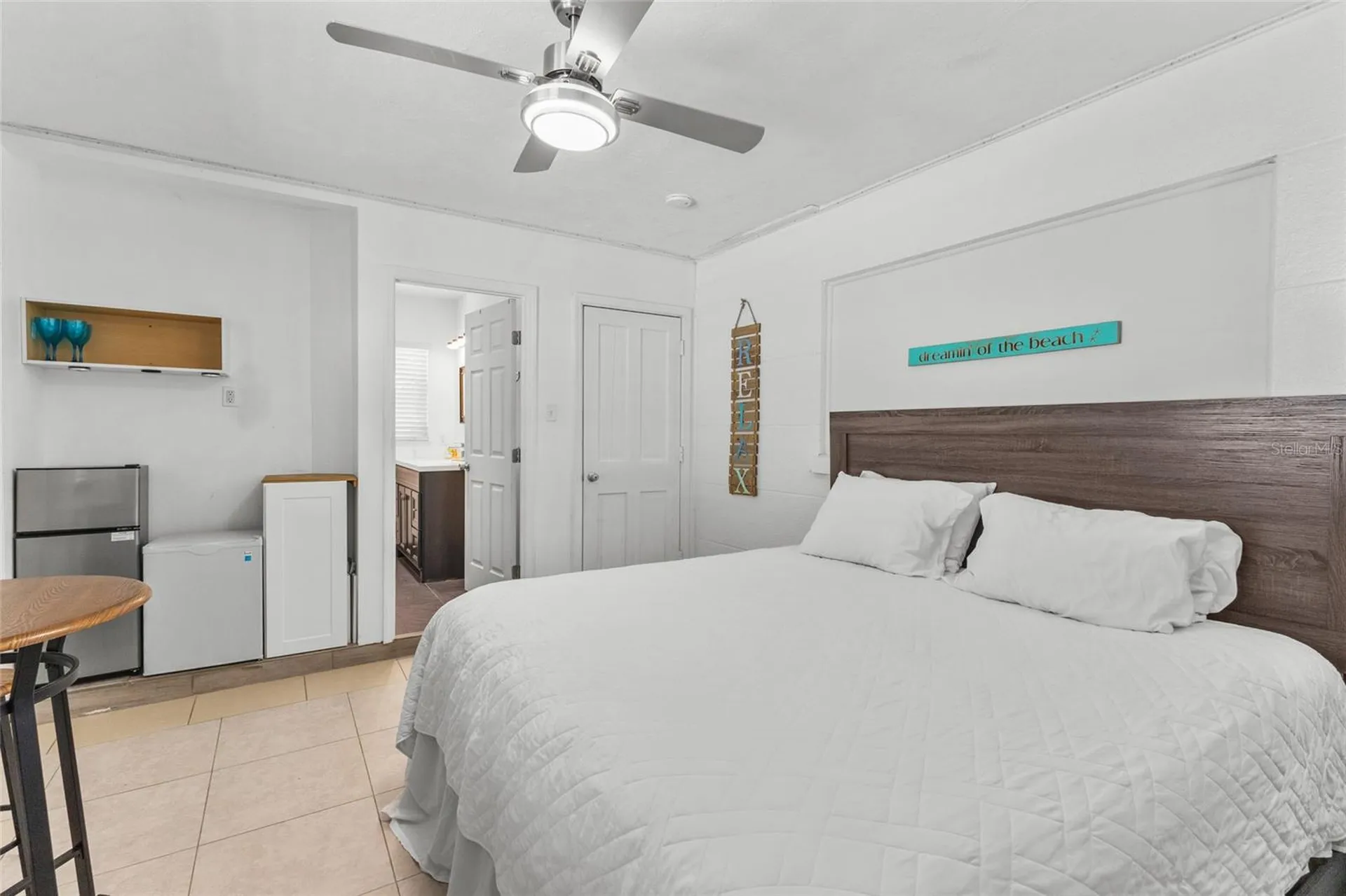 2082 Orchid Street Sarasota FL 34239