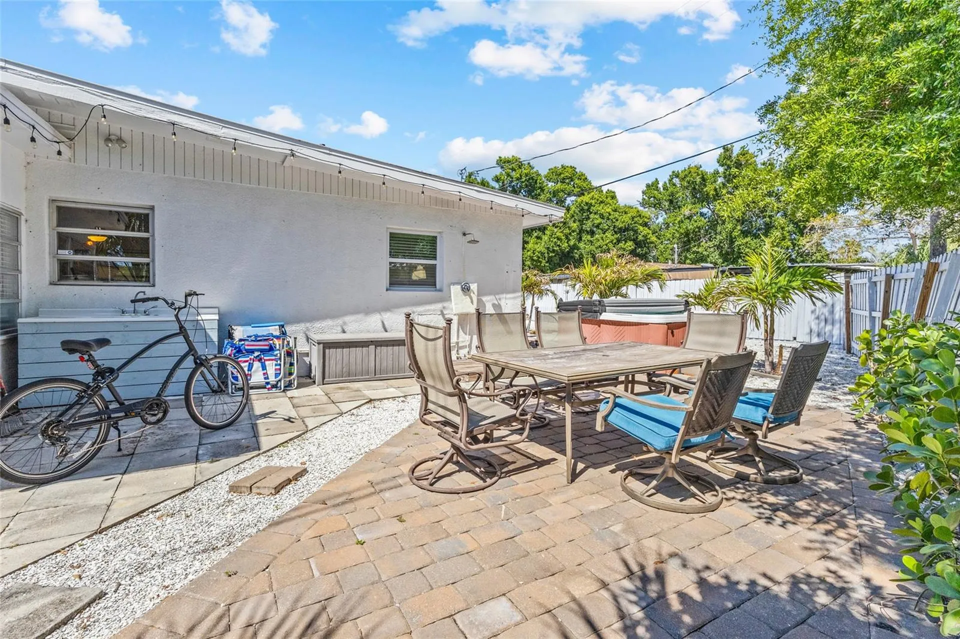2082 Orchid Street Sarasota FL 34239