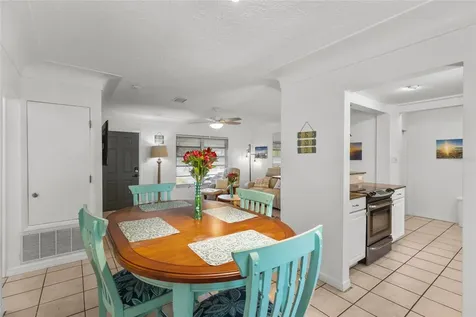 2082 Orchid Street Sarasota FL 34239