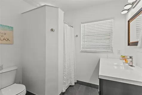 2082 Orchid Street Sarasota FL 34239