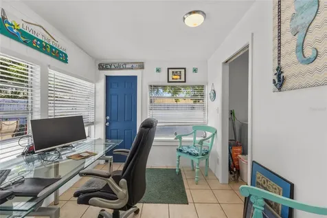 2082 Orchid Street Sarasota FL 34239