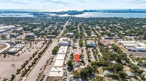 2082 Orchid Street Sarasota FL 34239