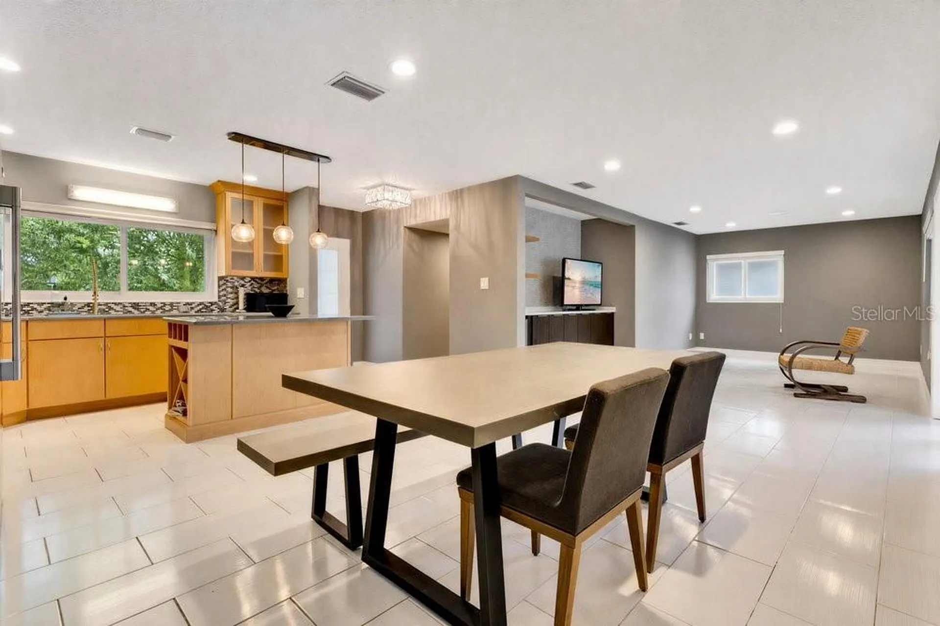 514 Baker Street Orlando FL 32806