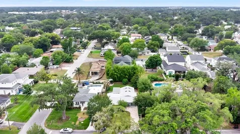 514 Baker Street Orlando FL 32806