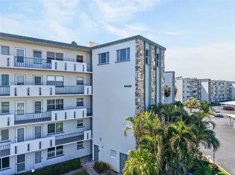4440 Ironwood Circle Bradenton FL 34209