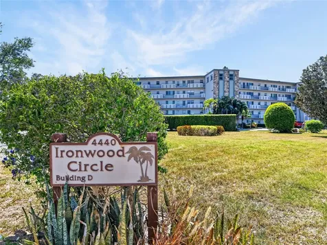 4440 Ironwood Circle Bradenton FL 34209