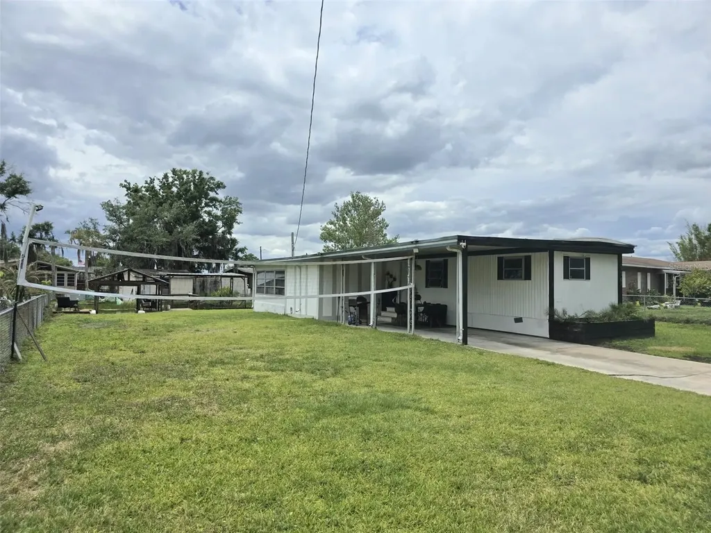 2936 N Palm Circle Haines City FL 33844