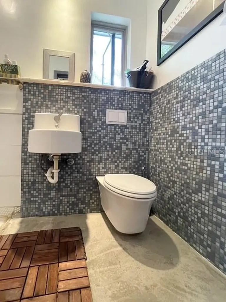 306 Casler Avenue Clearwater FL 33755