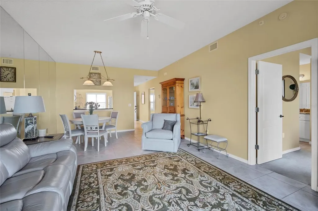 9610 Club South Circle Sarasota FL 34238
